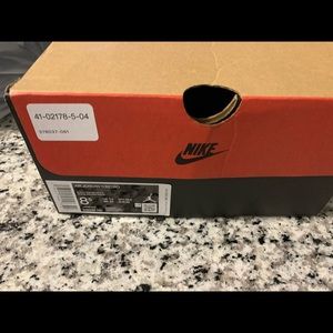 Jordan Bred Retro 11 DS, Size 8.5